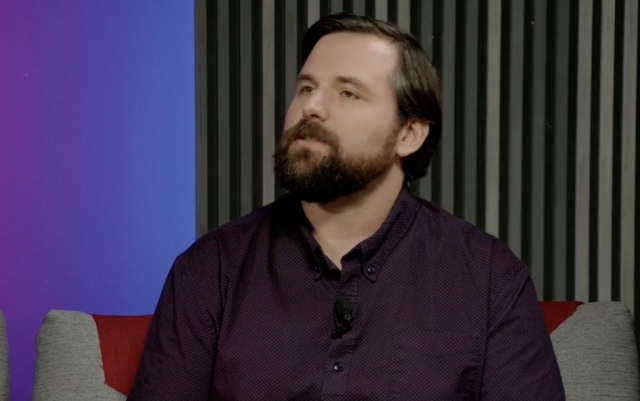 Robbie Stevens talking on Bungie's Twitch.